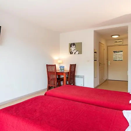 Apartahotel Vacancéole - Résidence Le Saint Clair