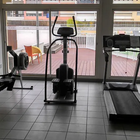 Vacanceole - Le Saint Clair Hotel apartamentowy 2*