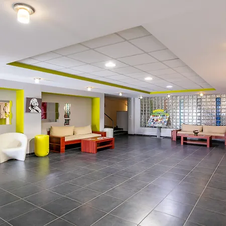 Vacanceole - Le Saint Clair 公寓式酒店