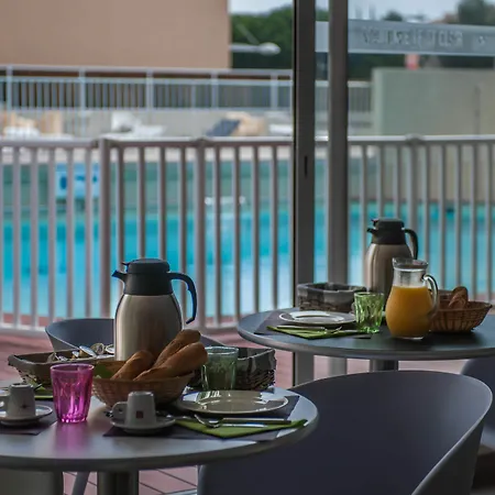 Aparthotel Vacanceole - Le Saint Clair 2*
