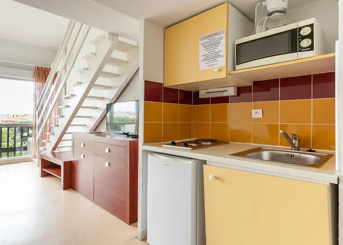 Vacanceole - Le Saint Clair Lägenhetshotell Agde