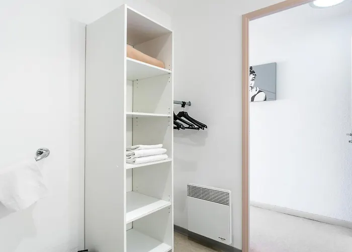 Lägenhetshotell Vacanceole - Le Saint Clair 3*