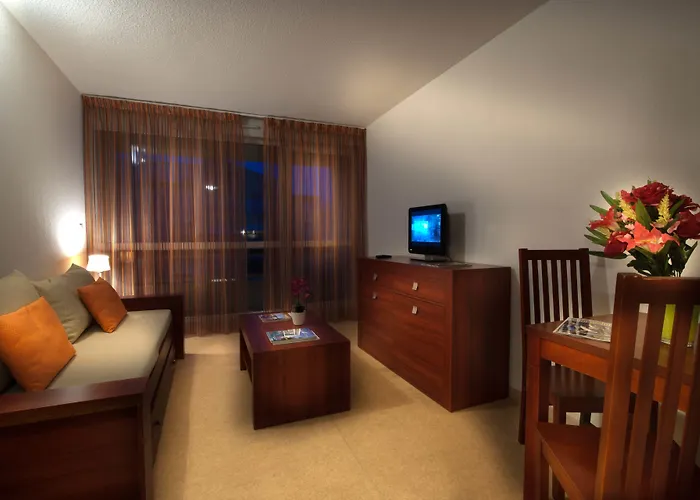 Lägenhetshotell Vacanceole - Le Saint Clair 3*