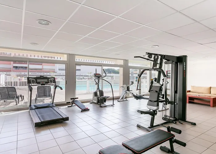 Vacanceole - Le Saint Clair Lägenhetshotell Agde