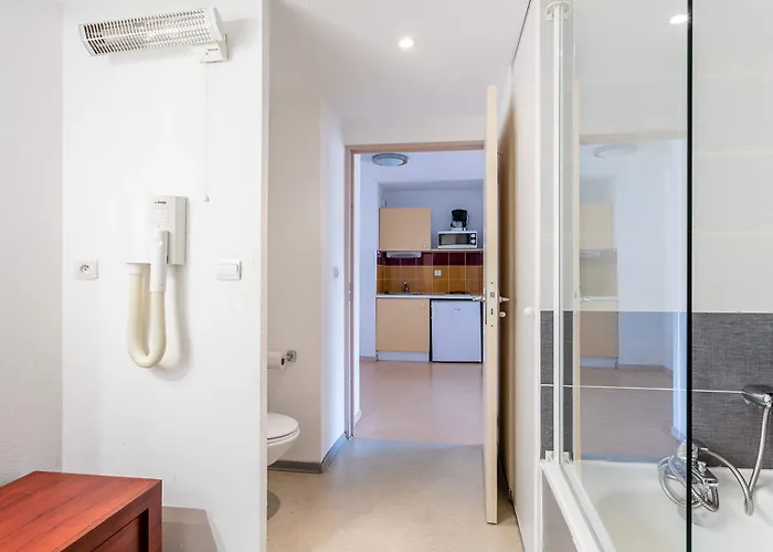 Vacanceole - Le Saint Clair Lägenhetshotell Agde