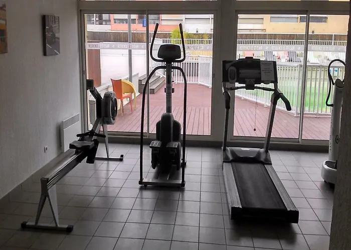 Vacanceole - Le Saint Clair Lägenhetshotell Agde